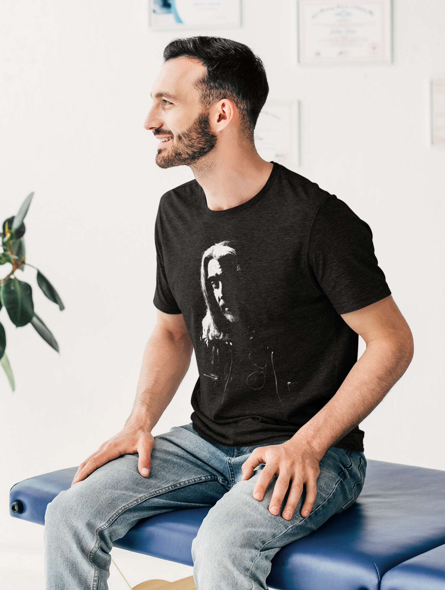 Silhouette - Unisex Softstyle T-Shirt (America)
